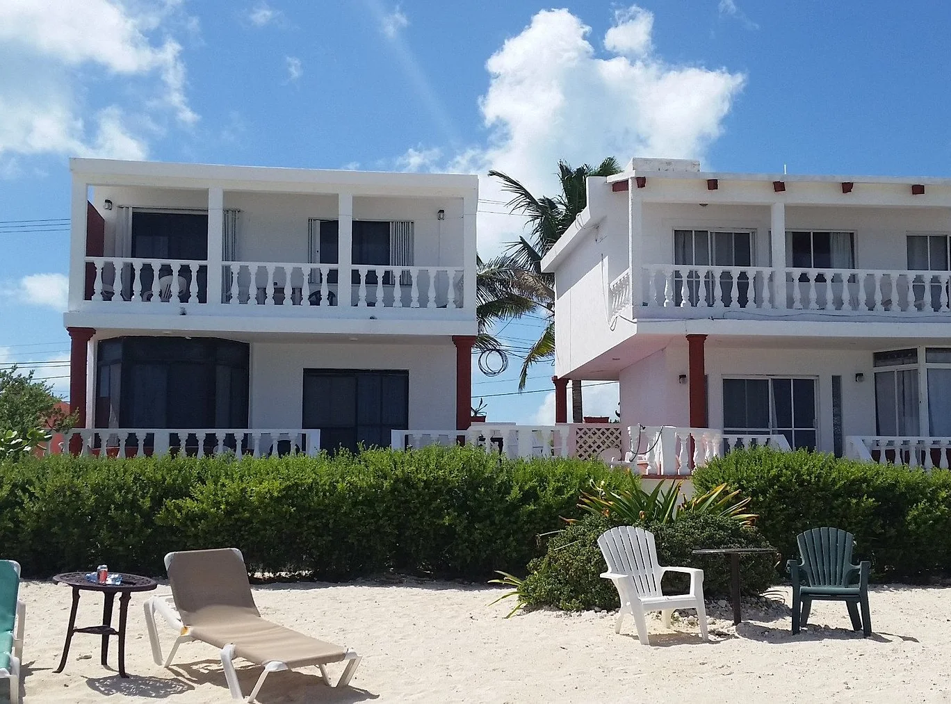 The Punta Piedra Studios houses seen from the beach
